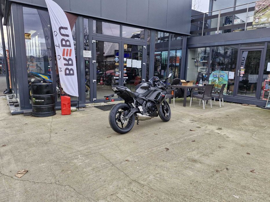 Kawasaki Ninja 650 nou -livrare prin EST BIKE Campina