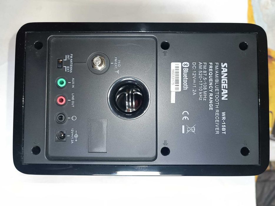 Radio Sangean WR-15 BT functional , nefolosit