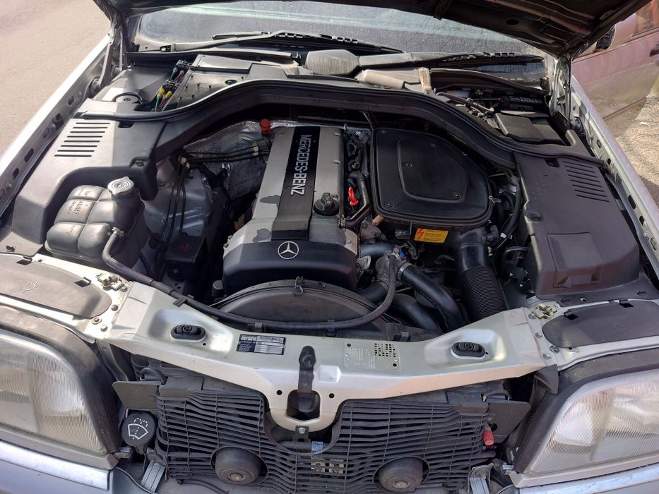 Vând Mercedes S300,atestat istoric