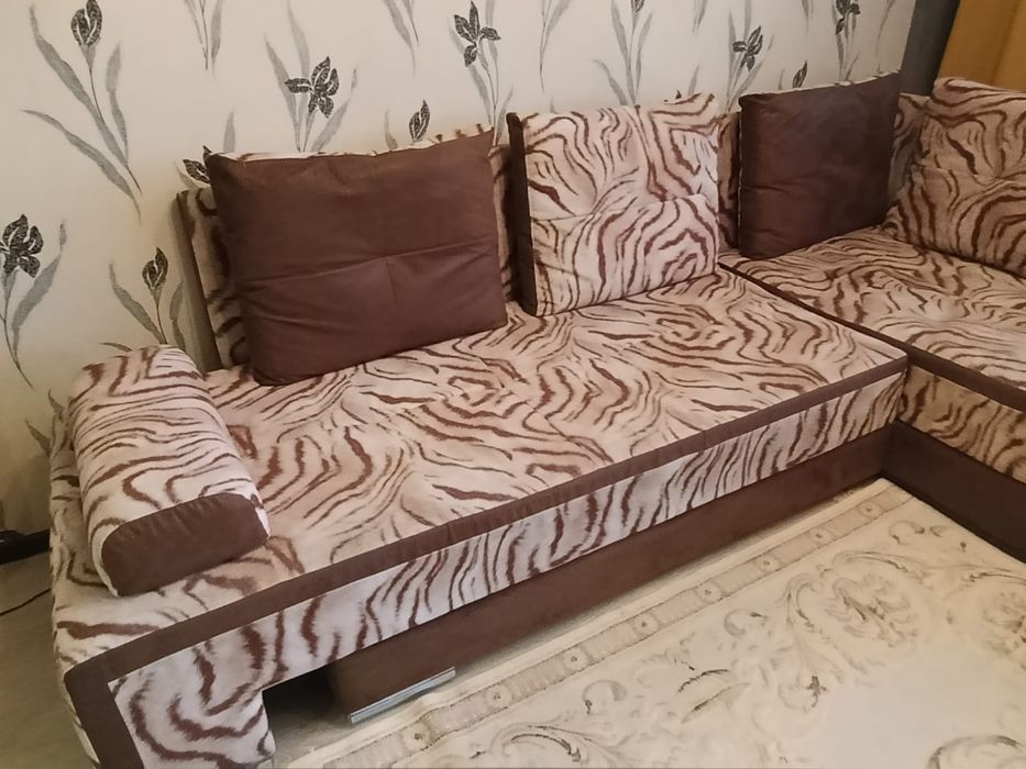 Продам угловой диван