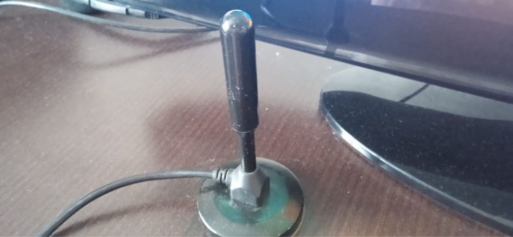 Продам телевизор не смарт