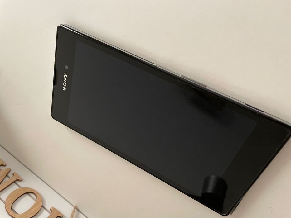 Telefon Sony Xperia pentru piese