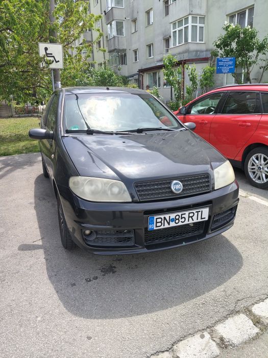 Vând Fiat Punto 1.2 benzina 2005
