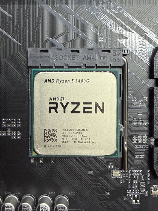 Процессор AMD Ryzen 5 3400G, AM4