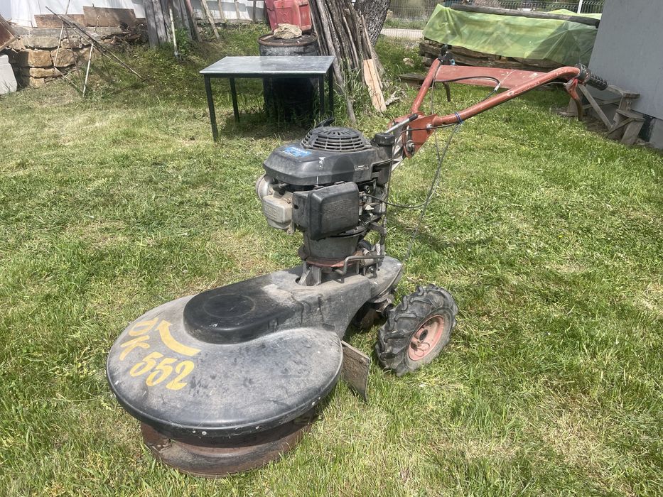 Vand motocoasa cu tambur DK 552