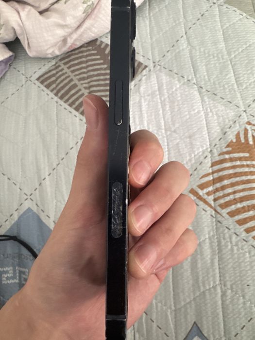Iphone 13 работает