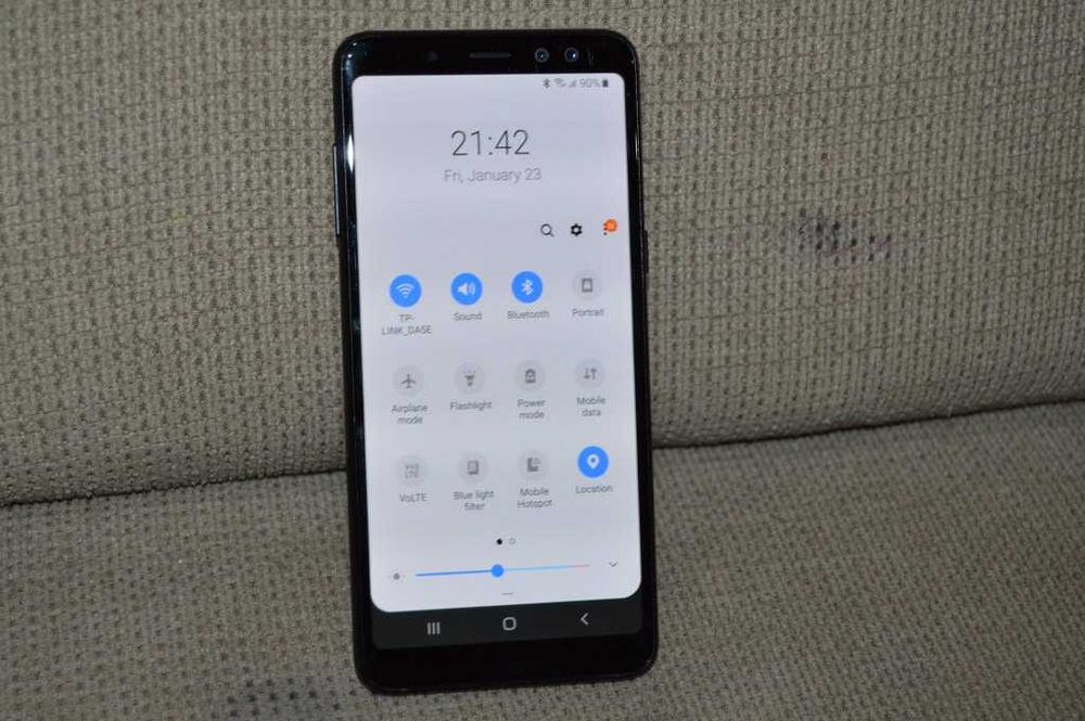 Samsung Galaxy A8 2018 32Gb Dual sim Super Amoled