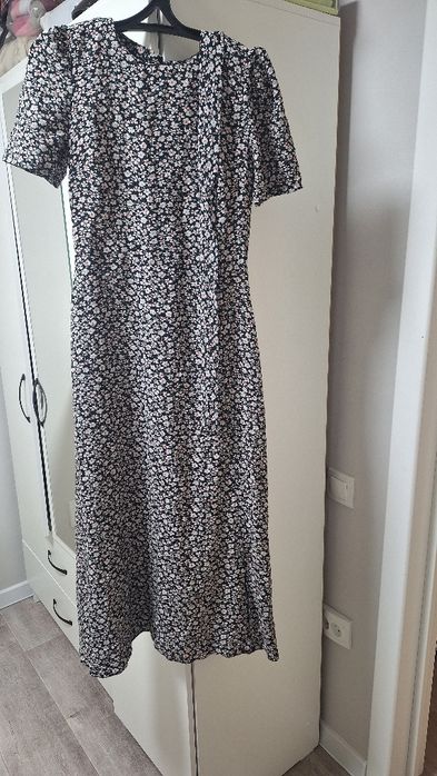 Продаю платье летнее