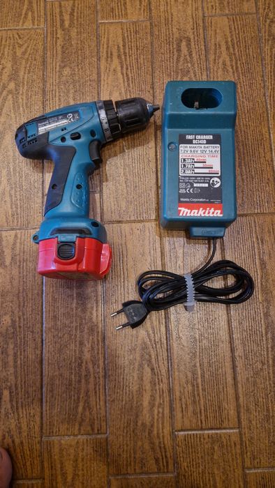 Makita 6271D Bormasina