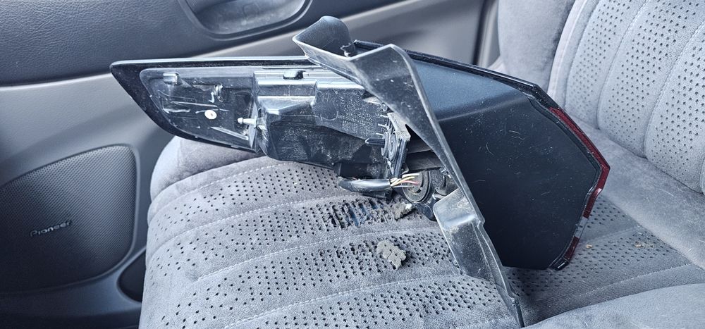 Поворотник на Exeed