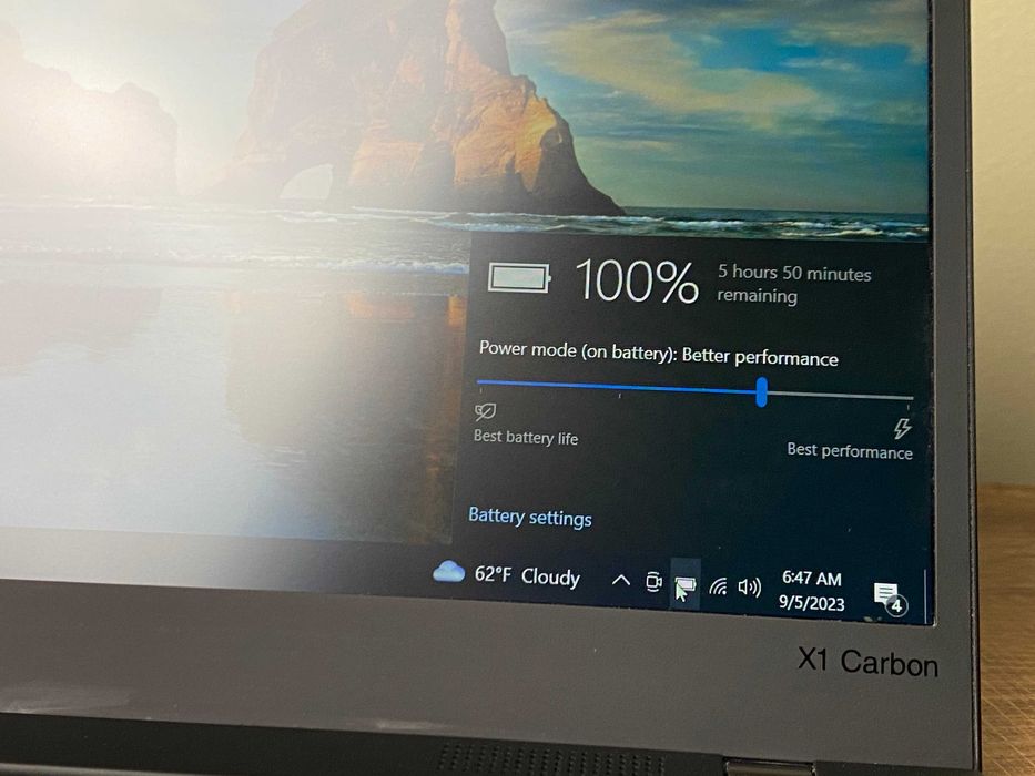 Лаптоп Lenovo X1 Carbon 7th, i5-8265U, 8 GB, 256GB NVME, 14" FullHD