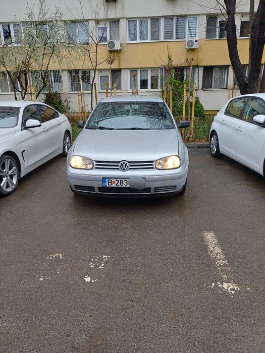 Vând golf IV 1.6 benzina