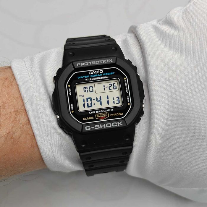 Наручные часы Casio G-Shock оригинал DW-5600UE-1