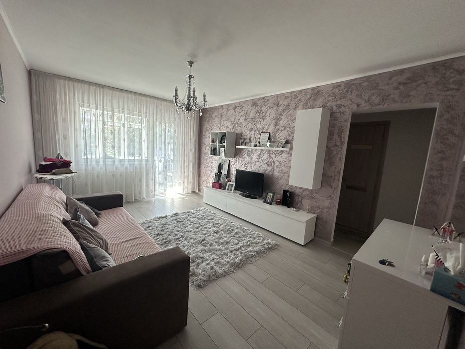 Inchiriez Apartament 2 camere Lujerului- Militari, Cora