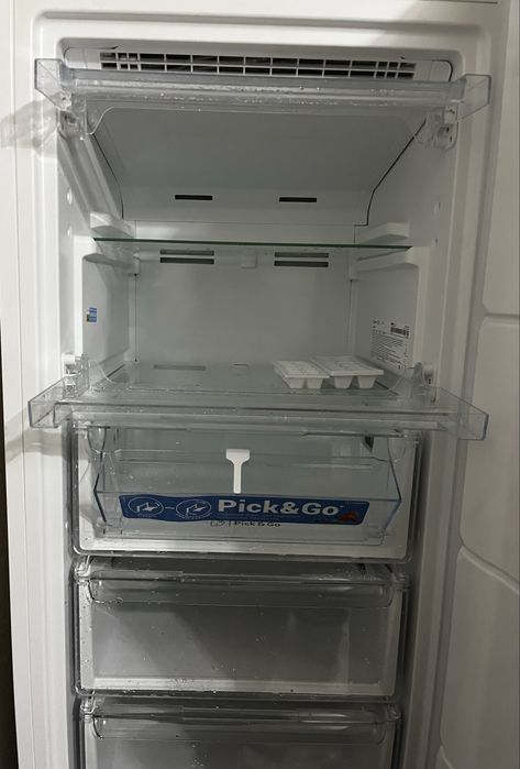 Продам морозильник