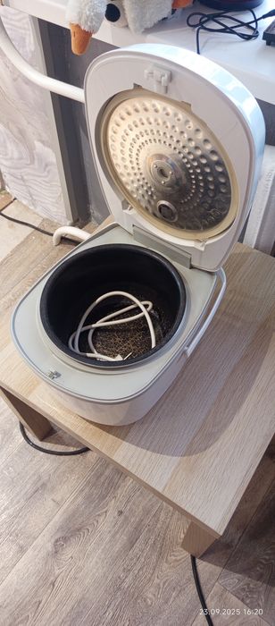 Мультиварка ,Chef One,Россия