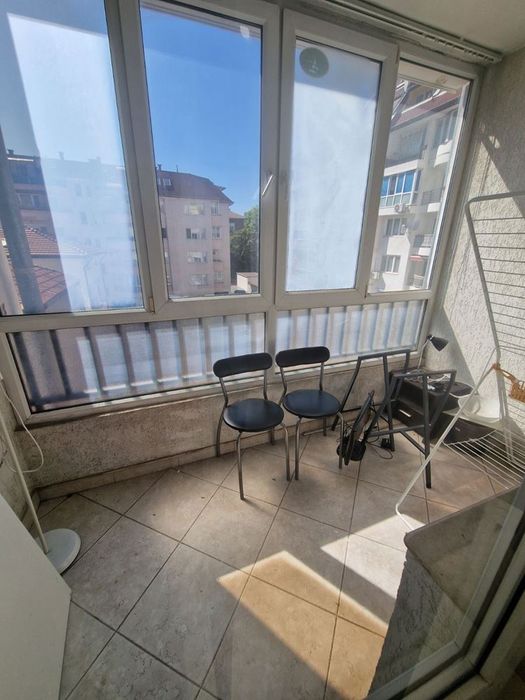 Дава се под наем Тристаен апартамент в София, Лагера - 142 кв.м за 1150 € - Снимка #5