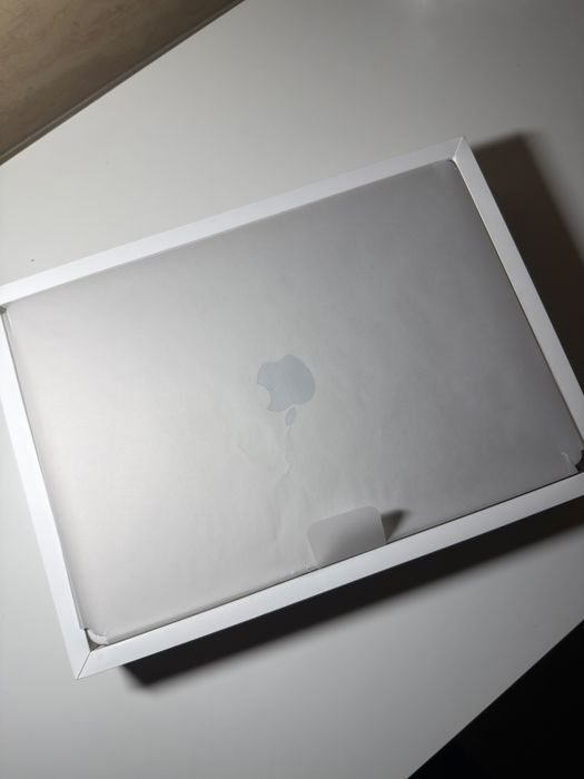 Macbook Air 15 M3 8/512