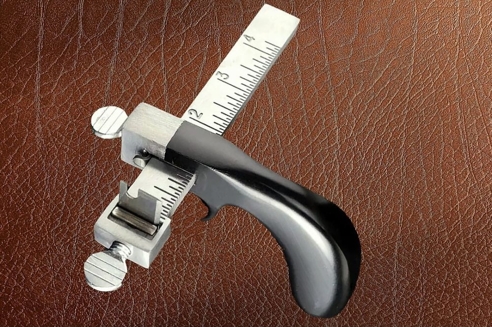 Ремнерез для кожи.