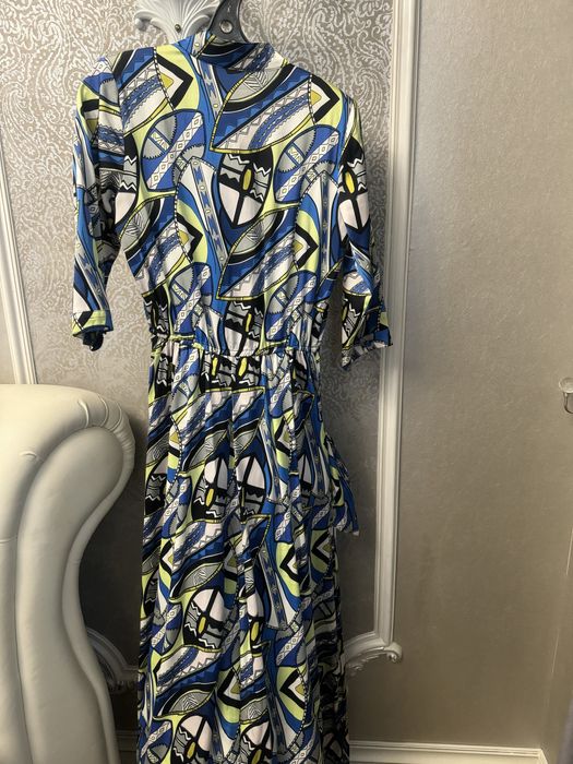 Платье женское