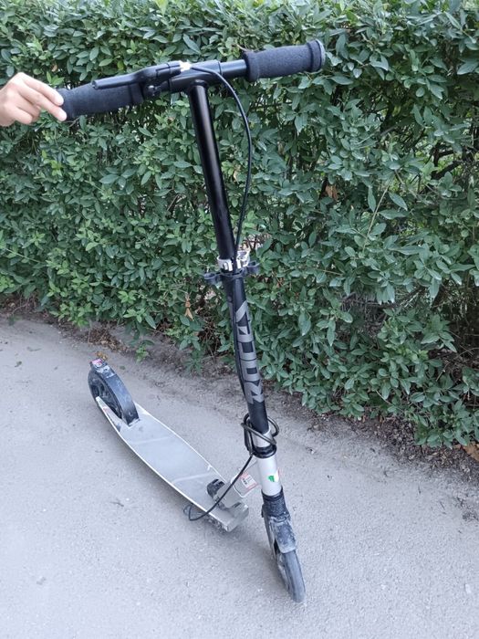 Самокат для мальчика 200 мм