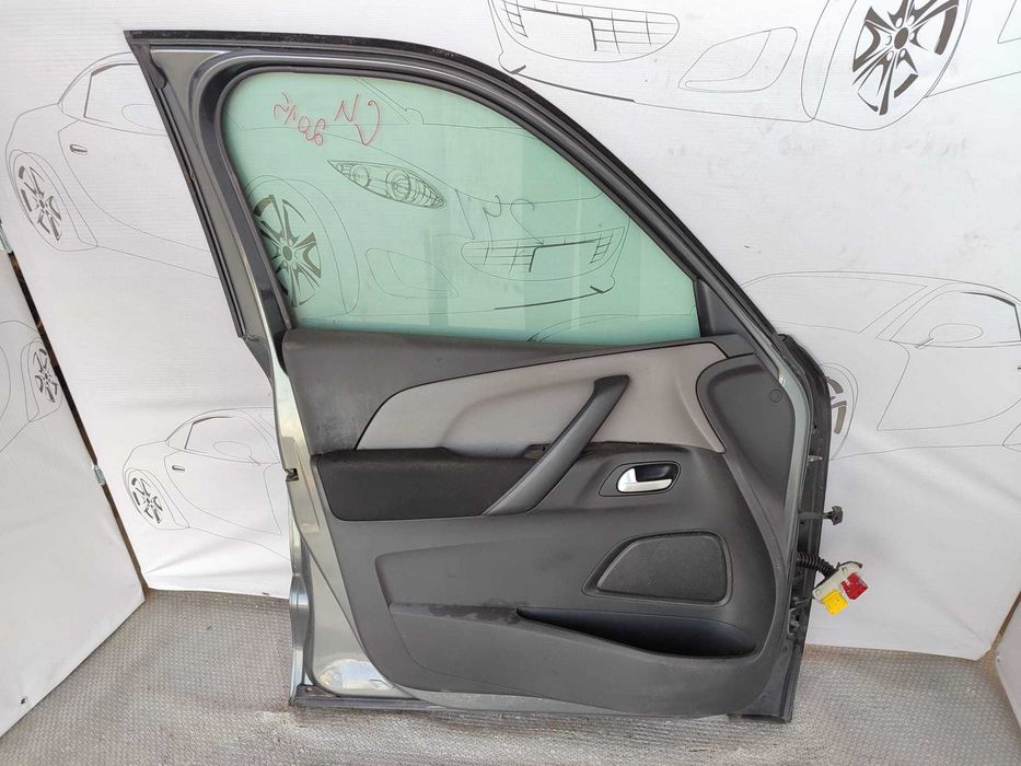 Usa Fata Stanga Citroen C4 II Picasso Minivan 2013–2018 / Cod OEM 9675928480 (11S)