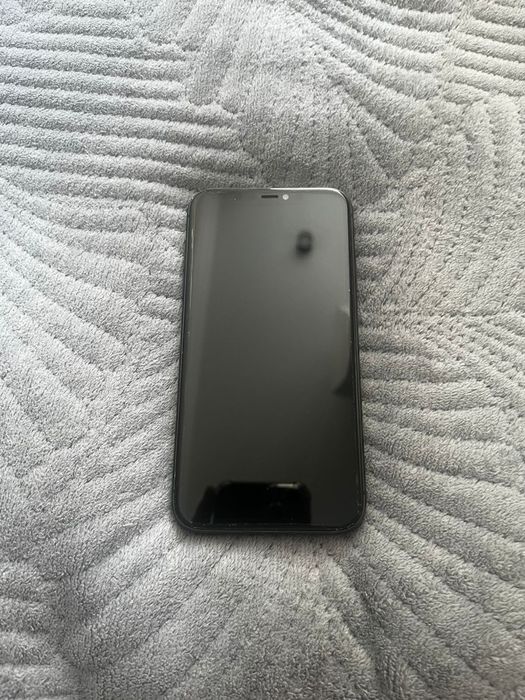 Iphone 11 в хорошем состоянии