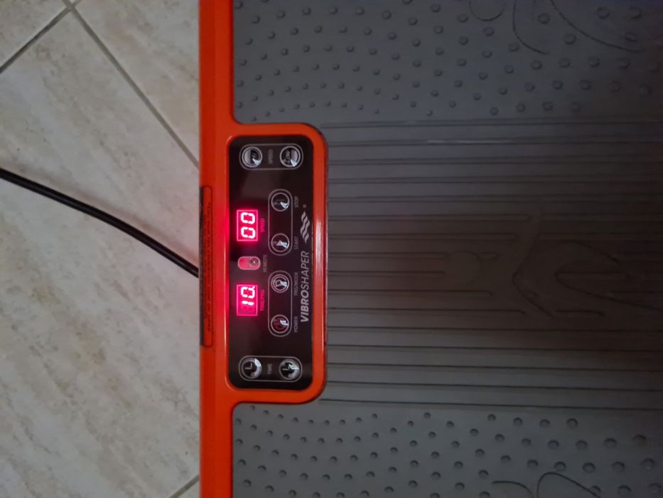 Вибрираща платформа VIBRO SHAPER
