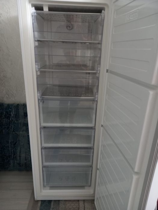 Морозильник beko