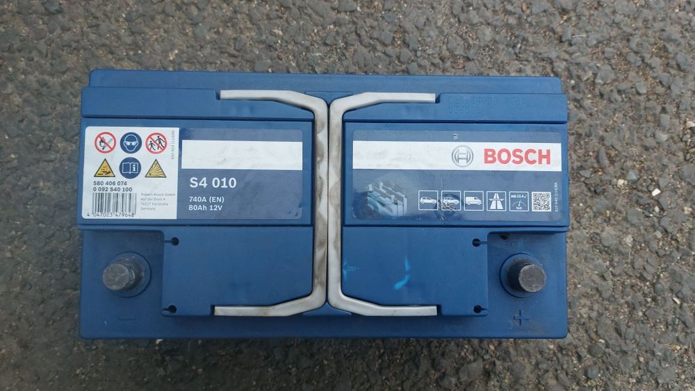 Baterie auto Bosch 80 ah 12v.