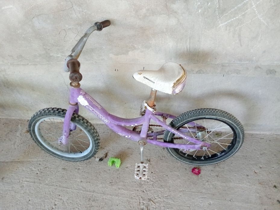 Детский транспорт на запчасти