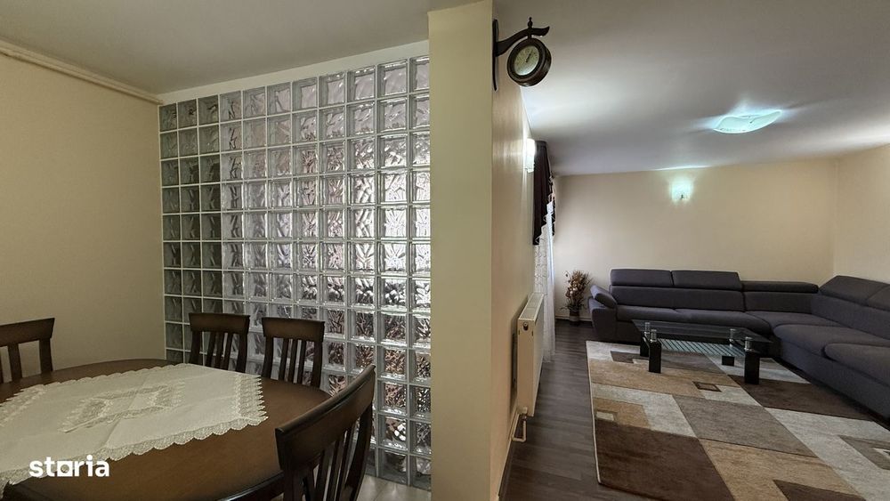 Apartament 2 camere, mobilat, etaj 4, vizavi de primărie