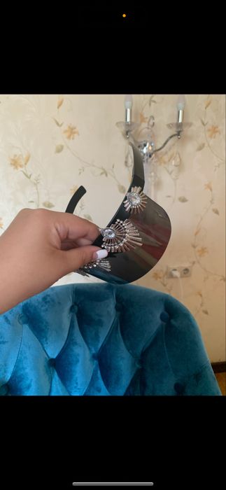 Необвчные очки солнцезащитные