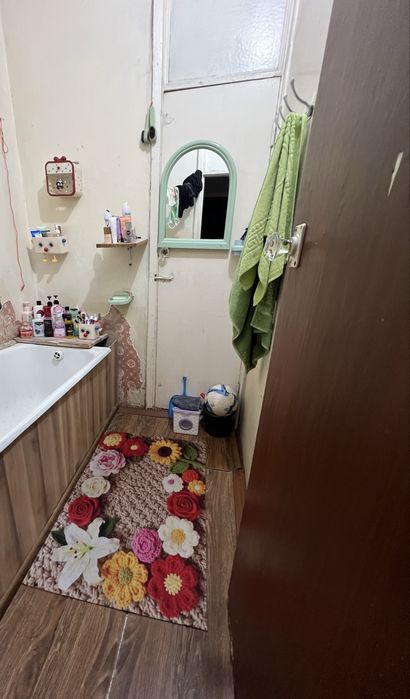 Yunusobod  13-kvartalda 3 xonali uy sotiladi