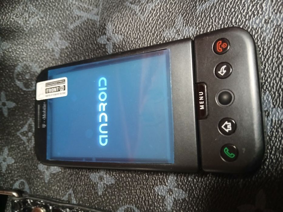 Assalom alekum telefon sotiladi Original Google T Mobile Htc