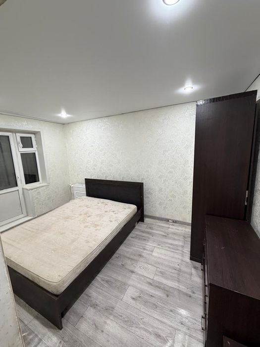 Клеем обой качественно и быстро.