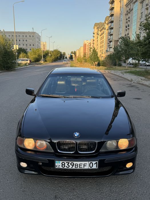 Продам BMW E39  1996г