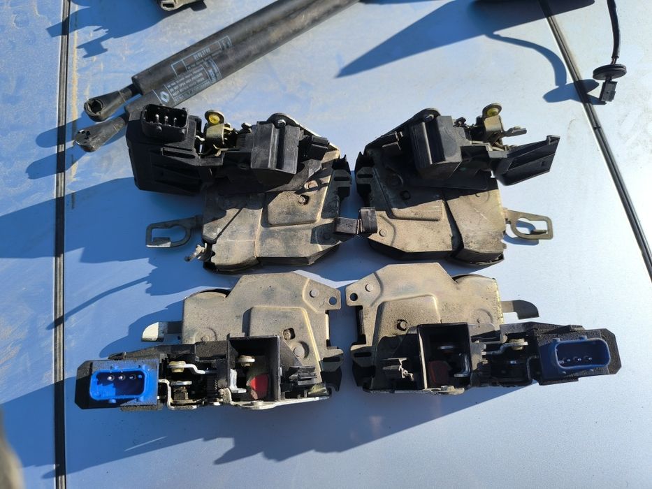 Брави за Е36 Седан