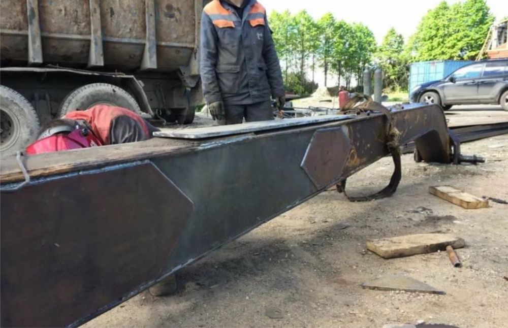 Ремонт кранов и стрел