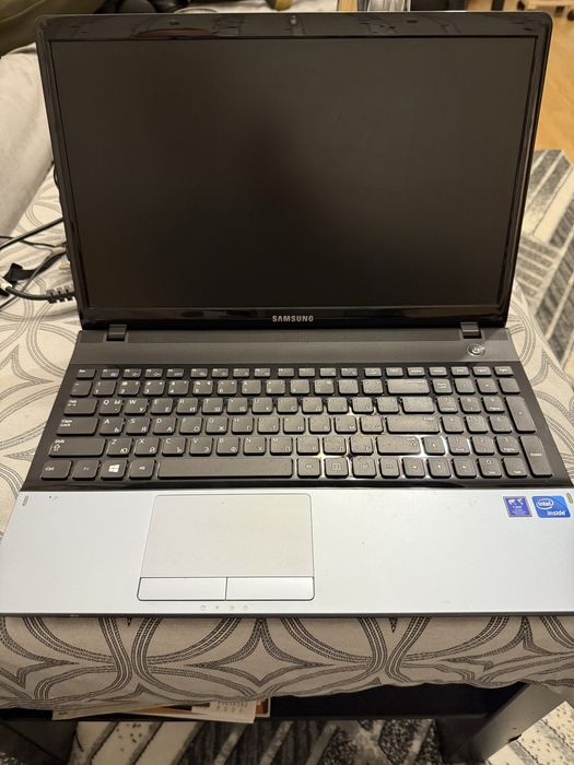 Лаптоп Samsung Series 3