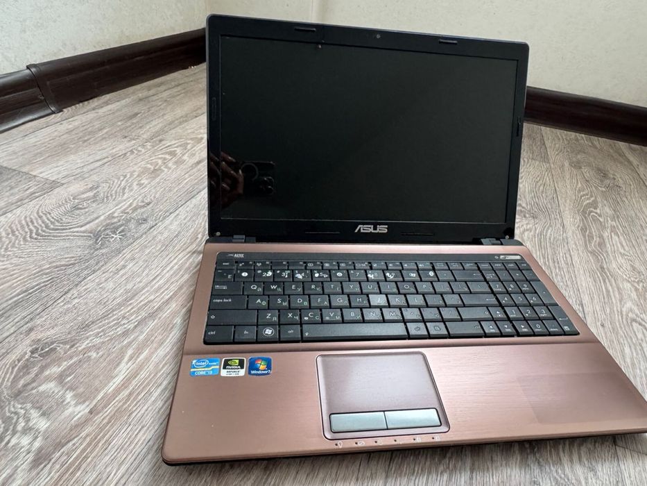 Срочно Продам ноутбук