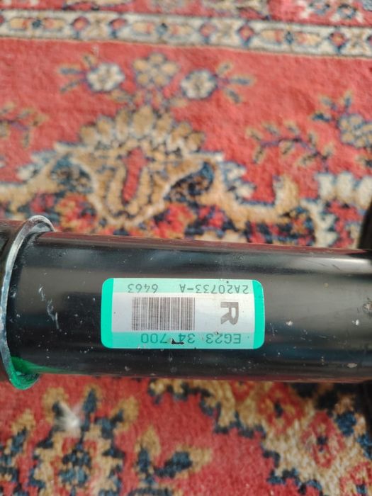 Стойка на мазду