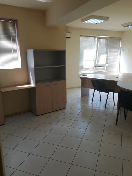 Продава се Офис в Шумен, Център - 45 кв.м за 1978 €/кв.м - Снимка #6