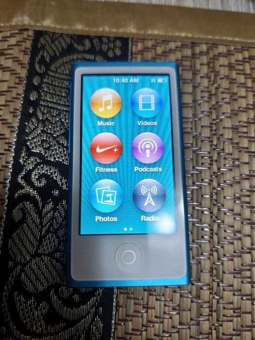 Apple iPod nano.