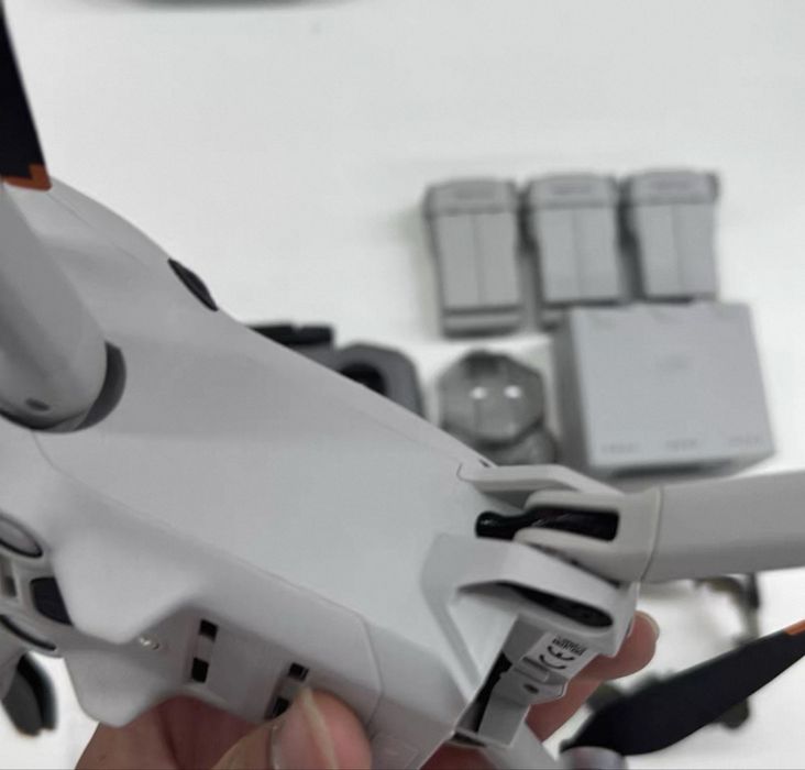 Djl mini4pro дрон