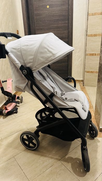 Лятна количка Cybex Beezy 2025