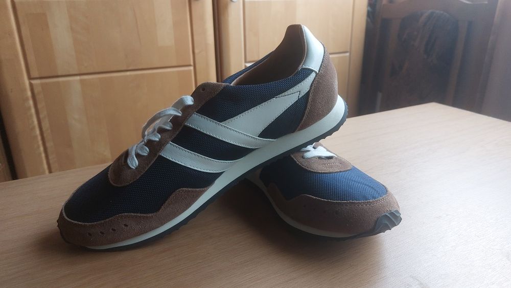 Спортни обувки  N ÷ 48 - 31см