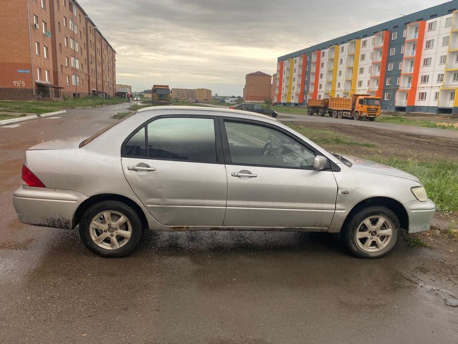 Продам машину срочно