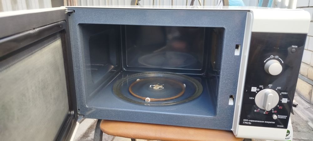 Микроволновая печь