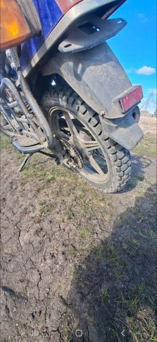 Продам мотоцикл 200кубовый